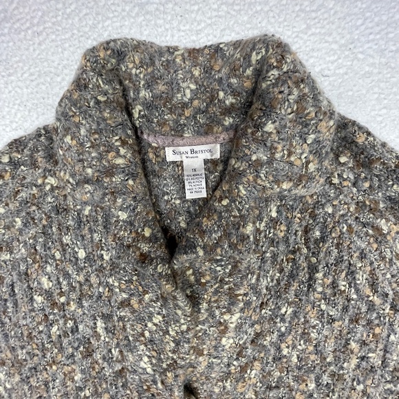 Women’s Susan Bristol 1X Tan Cardigan Sweater - Picture 3 of 13